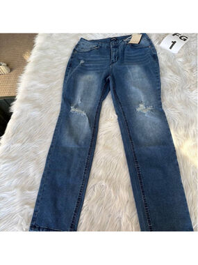 NWT Flamingals Women's Straight Leg Skinny Blue Jeans Size Large W34x30